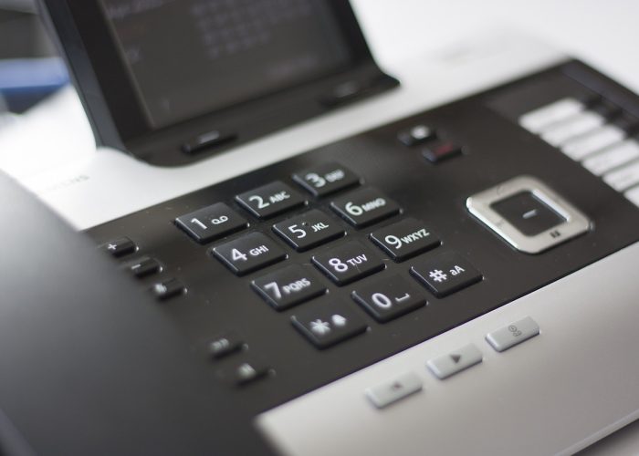 phone, keys, communication-1074238.jpg